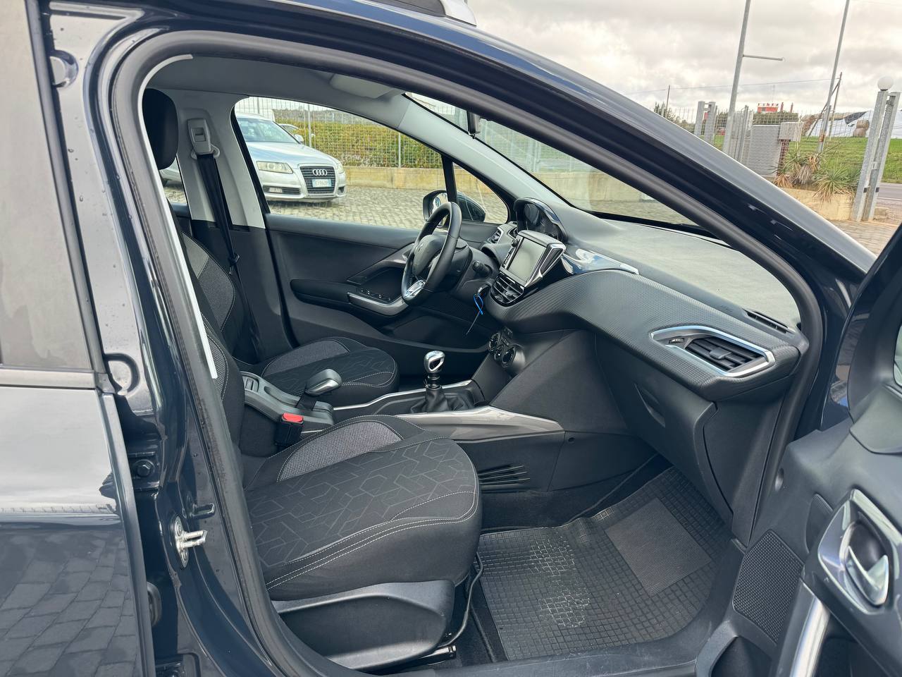 PEUGEOT 2008 BLUEHDI 100CV ACTIVE