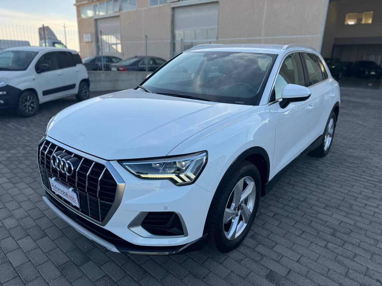 AUDI Q3 35 TFSI MHEV S-TRONIC BUSINESS ADVANCED