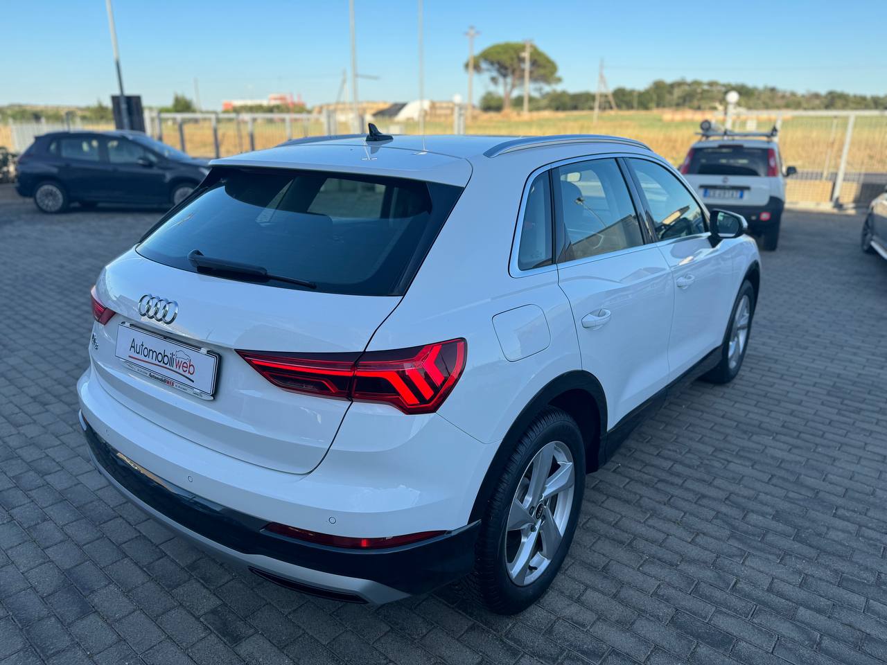 AUDI Q3 35 TFSI MHEV S-TRONIC BUSINESS ADVANCED