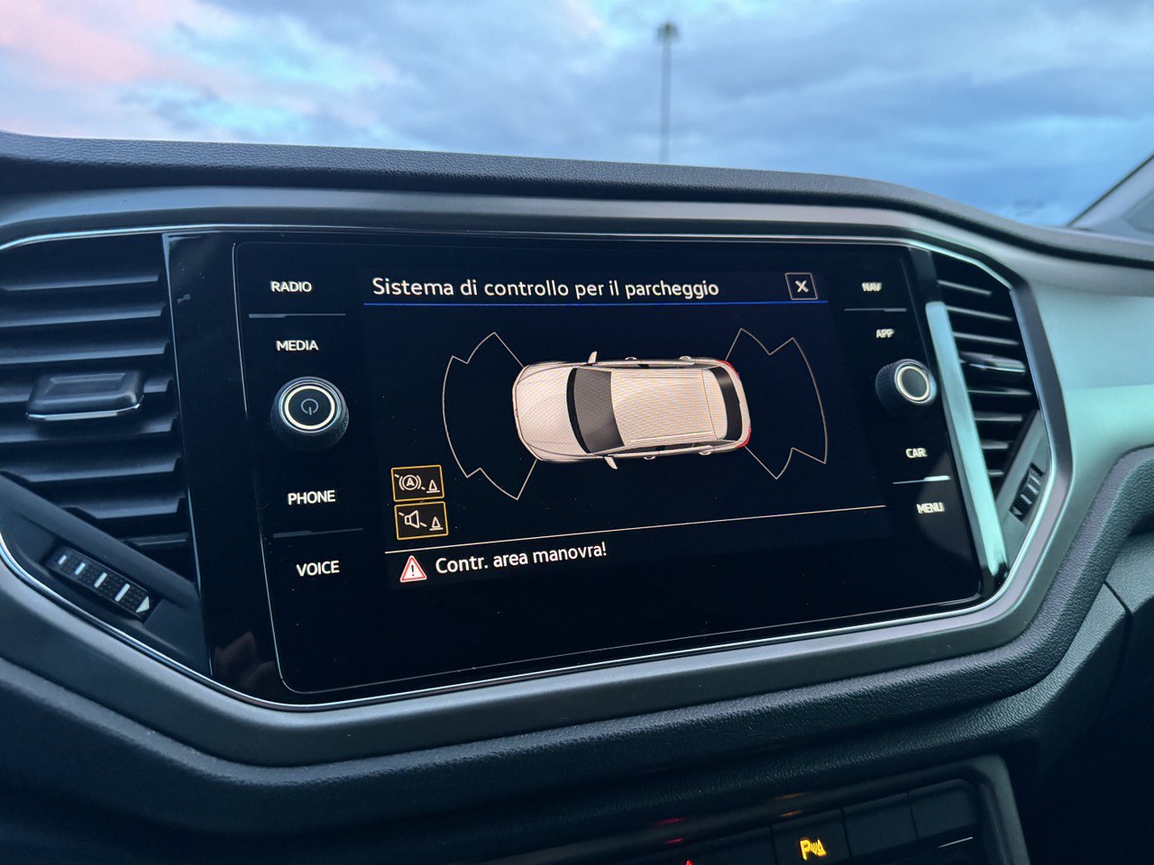 VOLKSWAGEN T-ROC 2.0TDI