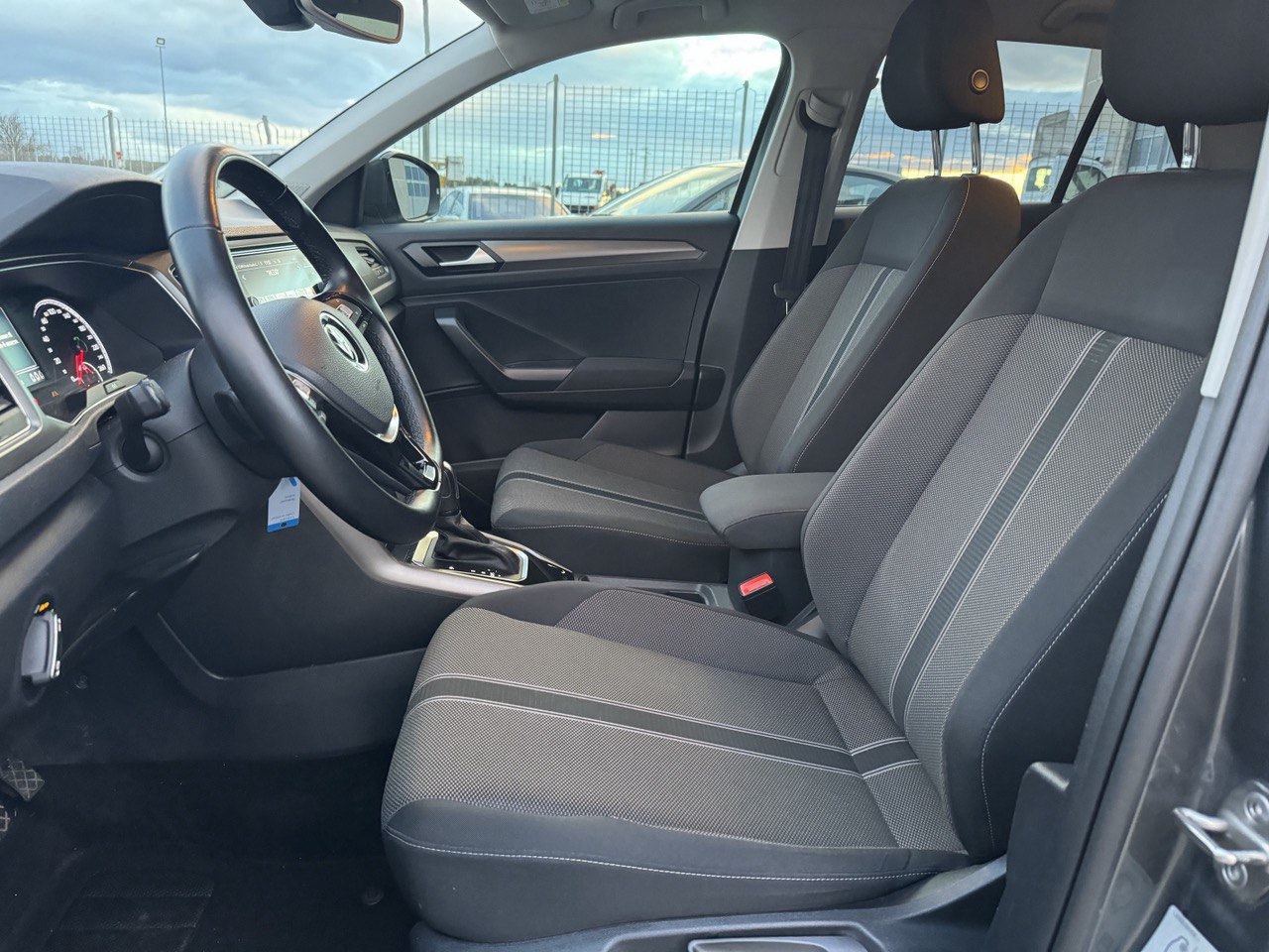 VOLKSWAGEN T-ROC 2.0TDI