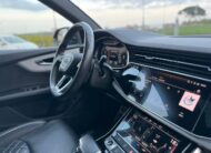AUDI Q8 50 S-LINE PLUS QUATTRO