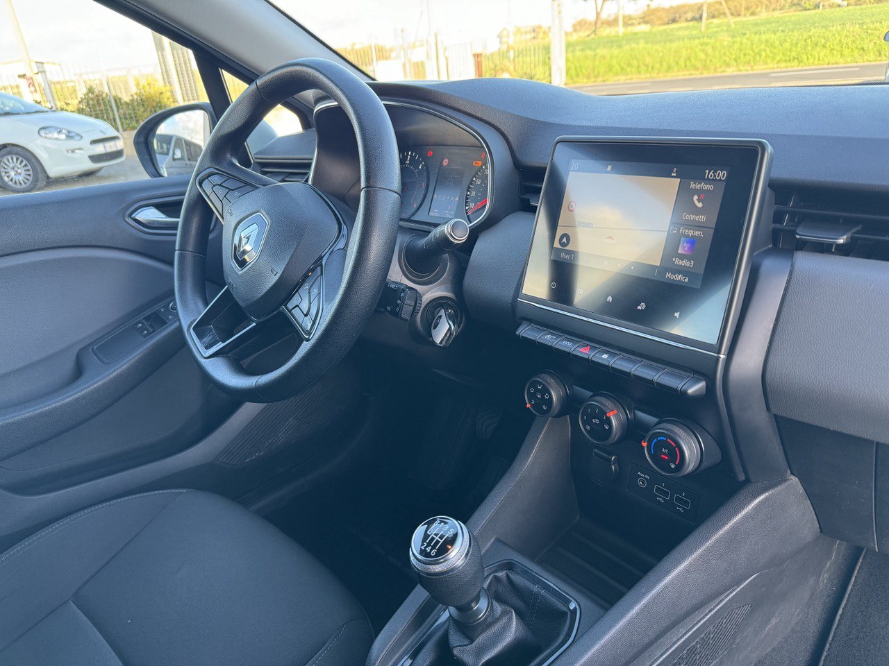 RENAULT CLIO 1.5 BLUE