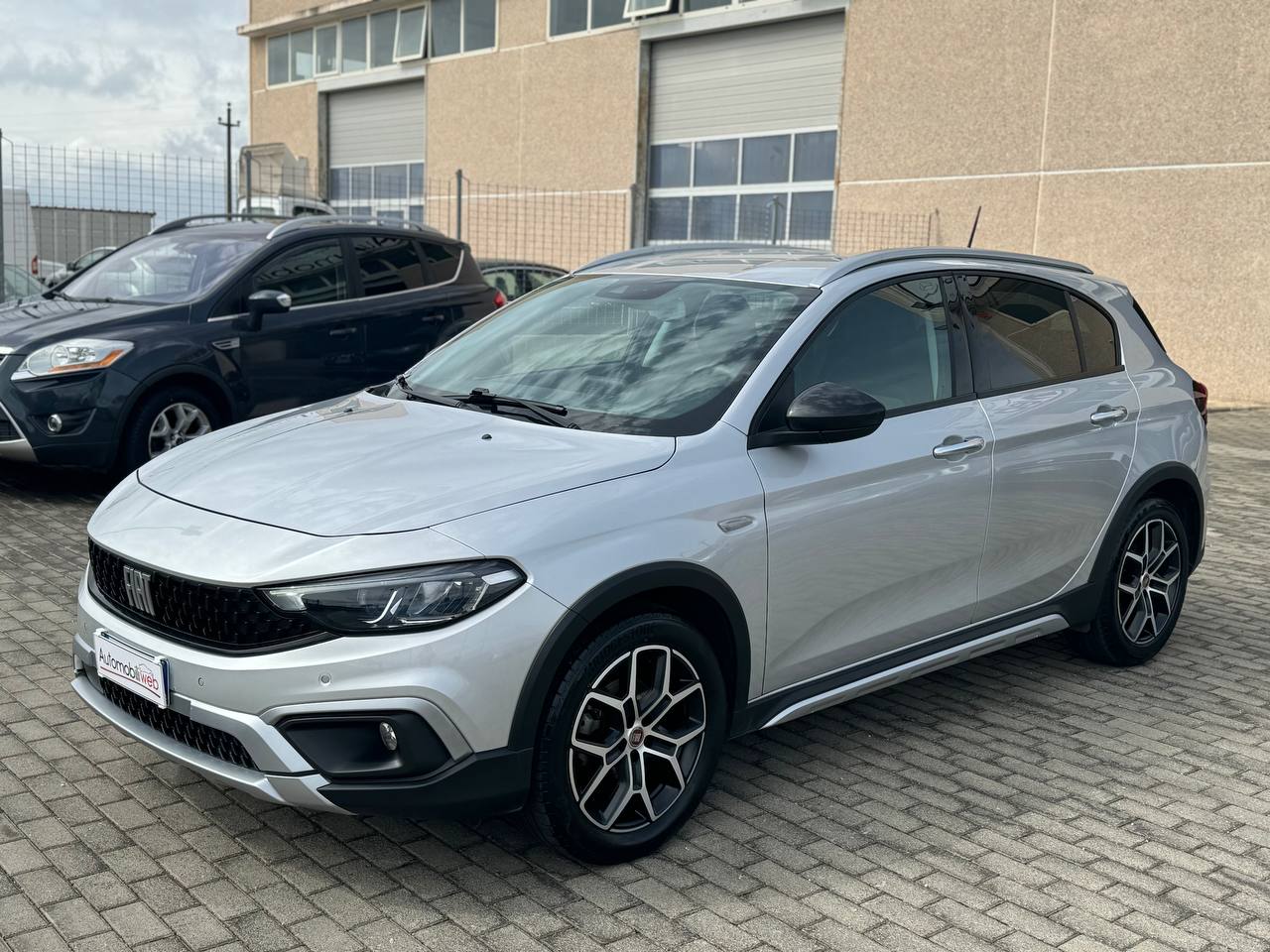 FIAT TIPO CROSS 1.6 MJET