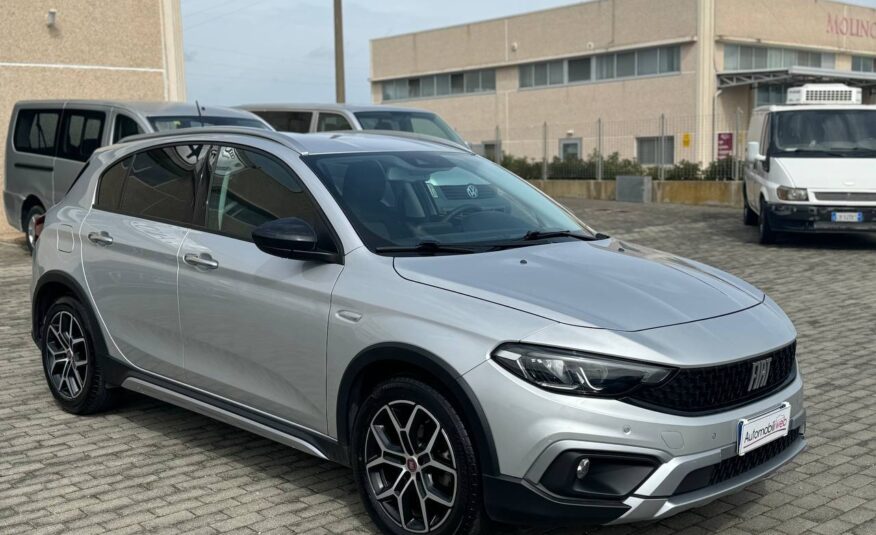 FIAT TIPO CROSS 1.6 MJET