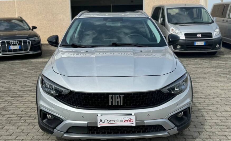 FIAT TIPO CROSS 1.6 MJET