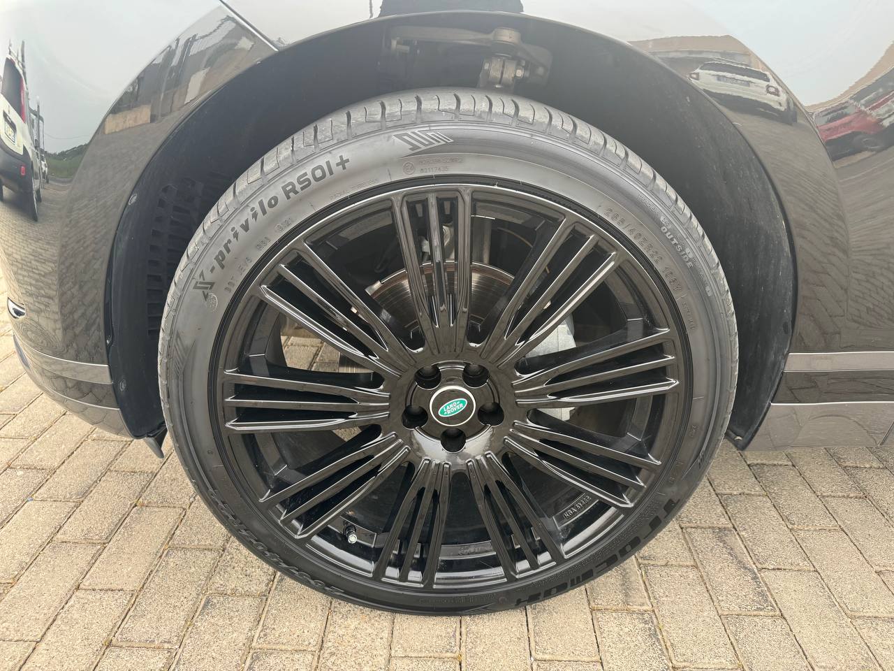 LAND ROVER RANGE ROVER VELAR