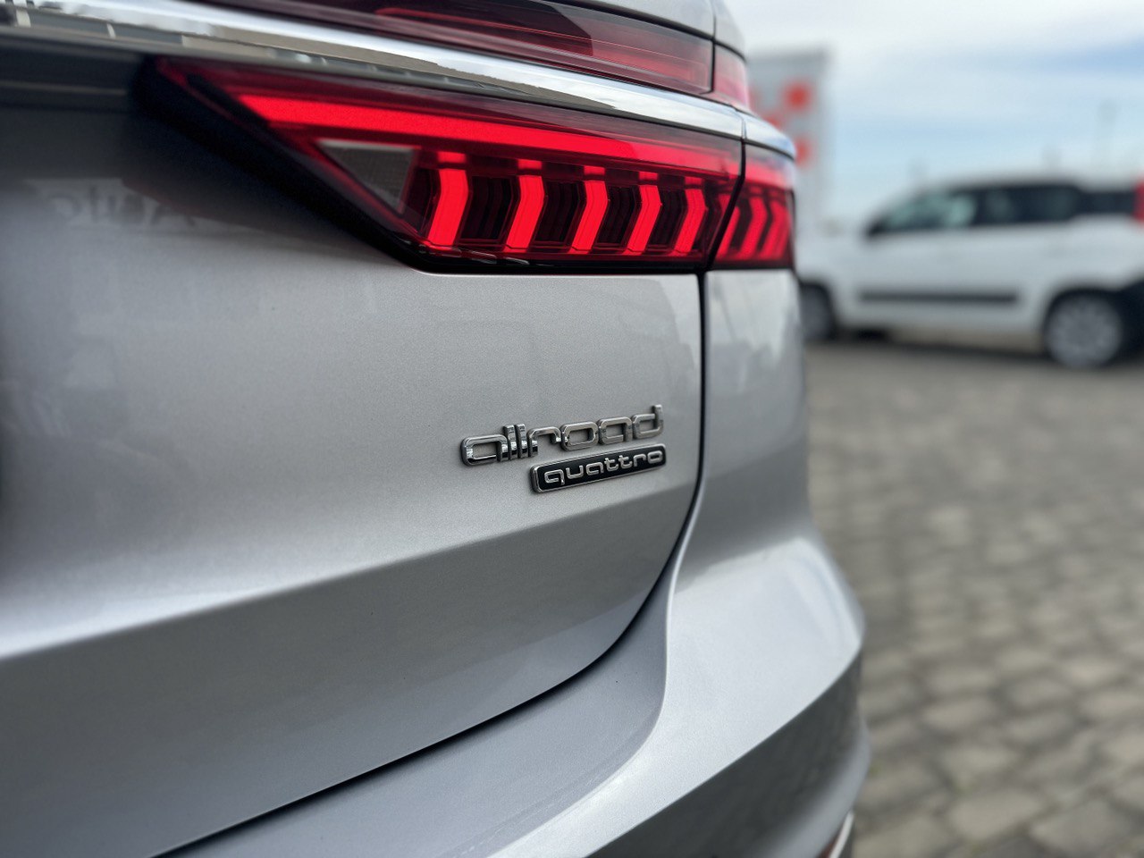 A6 ALLROAD EVOLUTION 50 MHEV 48V