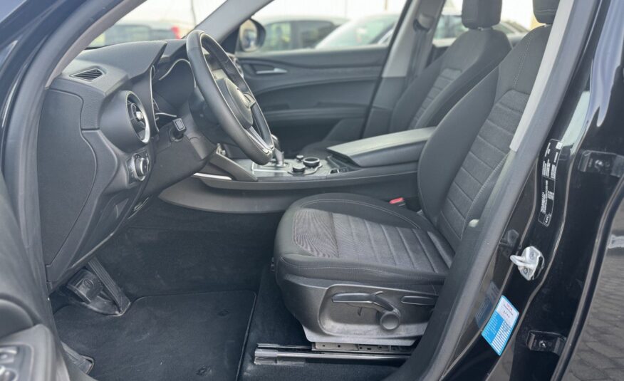 ALFA ROMEO STELVIO Q4 2.2.