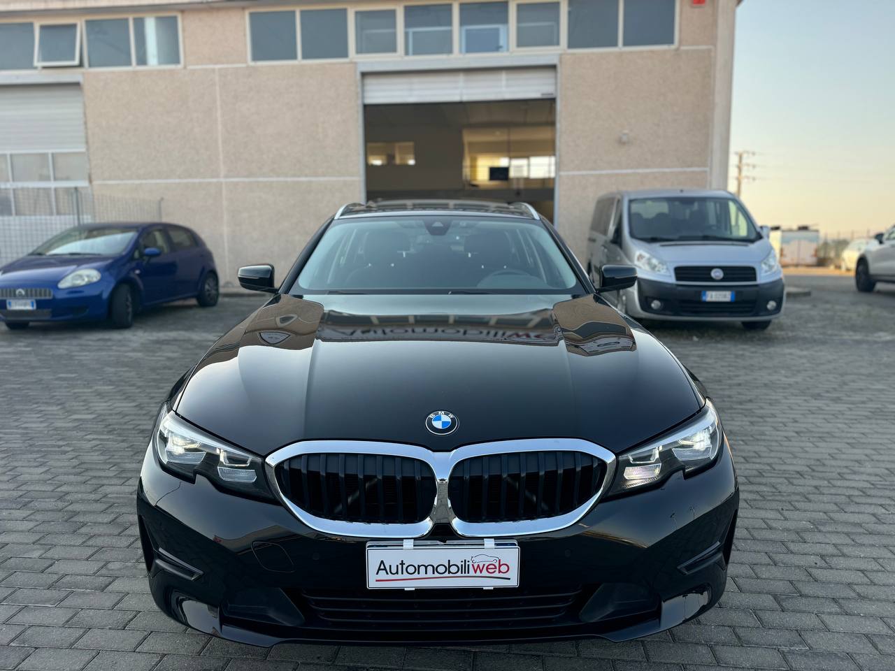 BMW 320D 48V XDRIVE