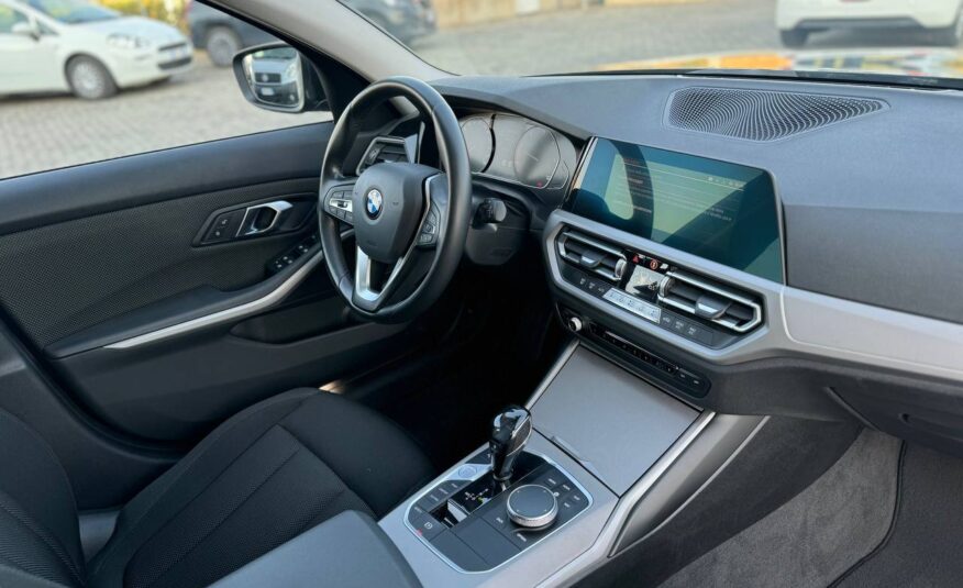 BMW 320D 48V XDRIVE