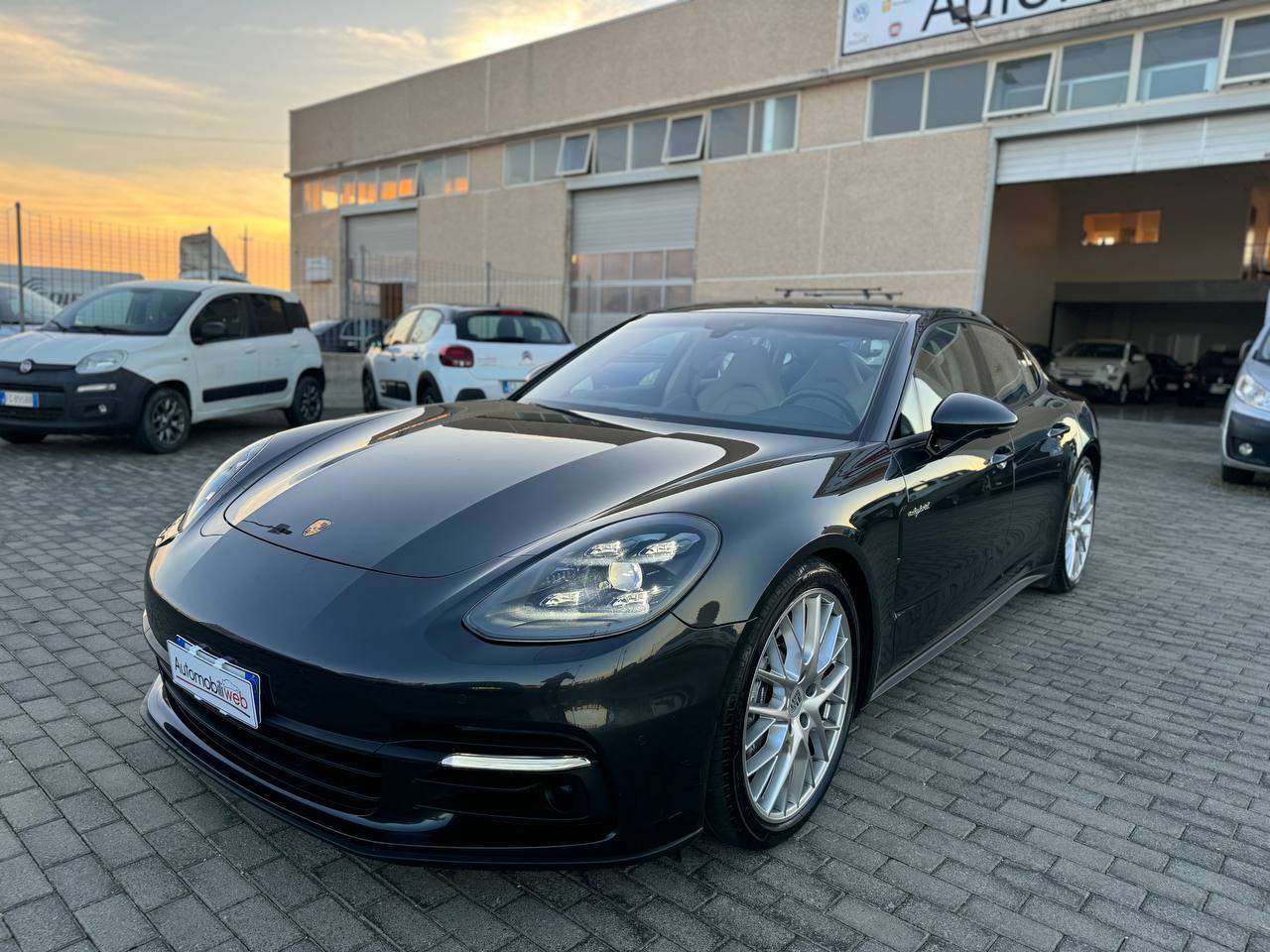 PORSCHE PANAMERA EXECUTIVE HYBRID