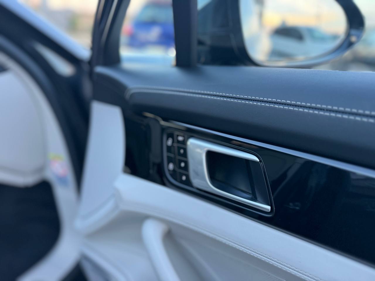 PORSCHE PANAMERA EXECUTIVE HYBRID