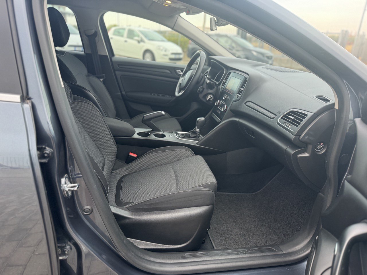 RENAULT MEGANE 1.5 110