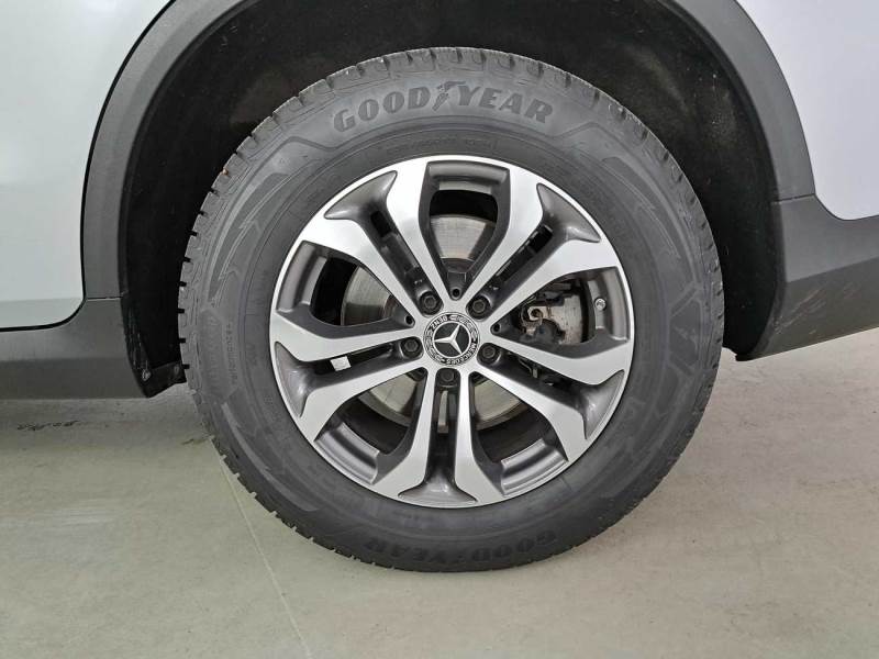 MERCEDES-BENZ GLC 220D 4MATIC SPORT