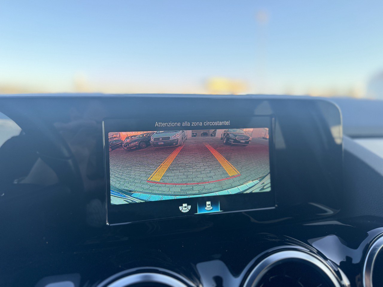 MERCEDES-BENZ GLA 180 D AUTOMATIC SPORT