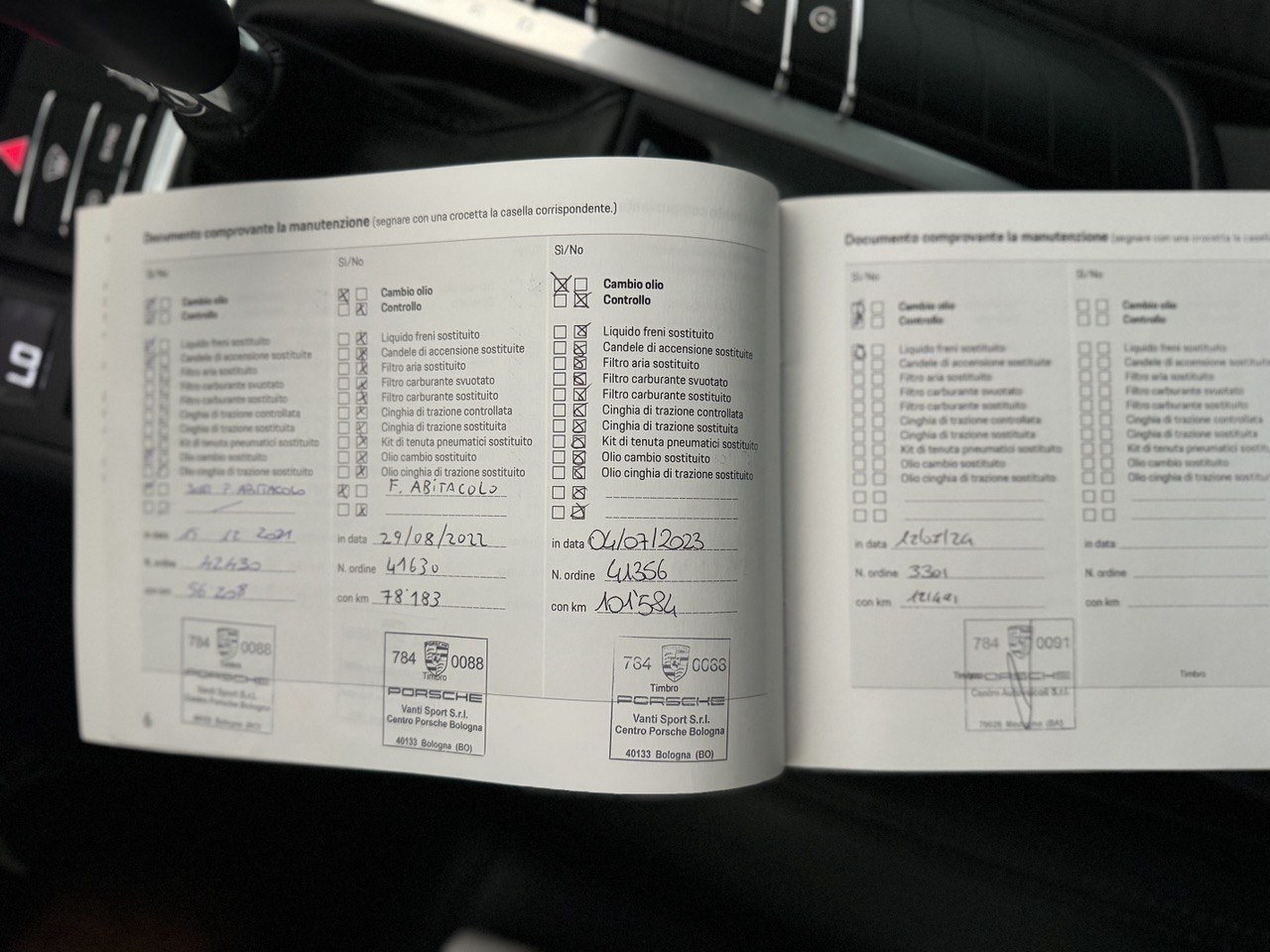 PORSCHE MACAN 2.0 245CV.