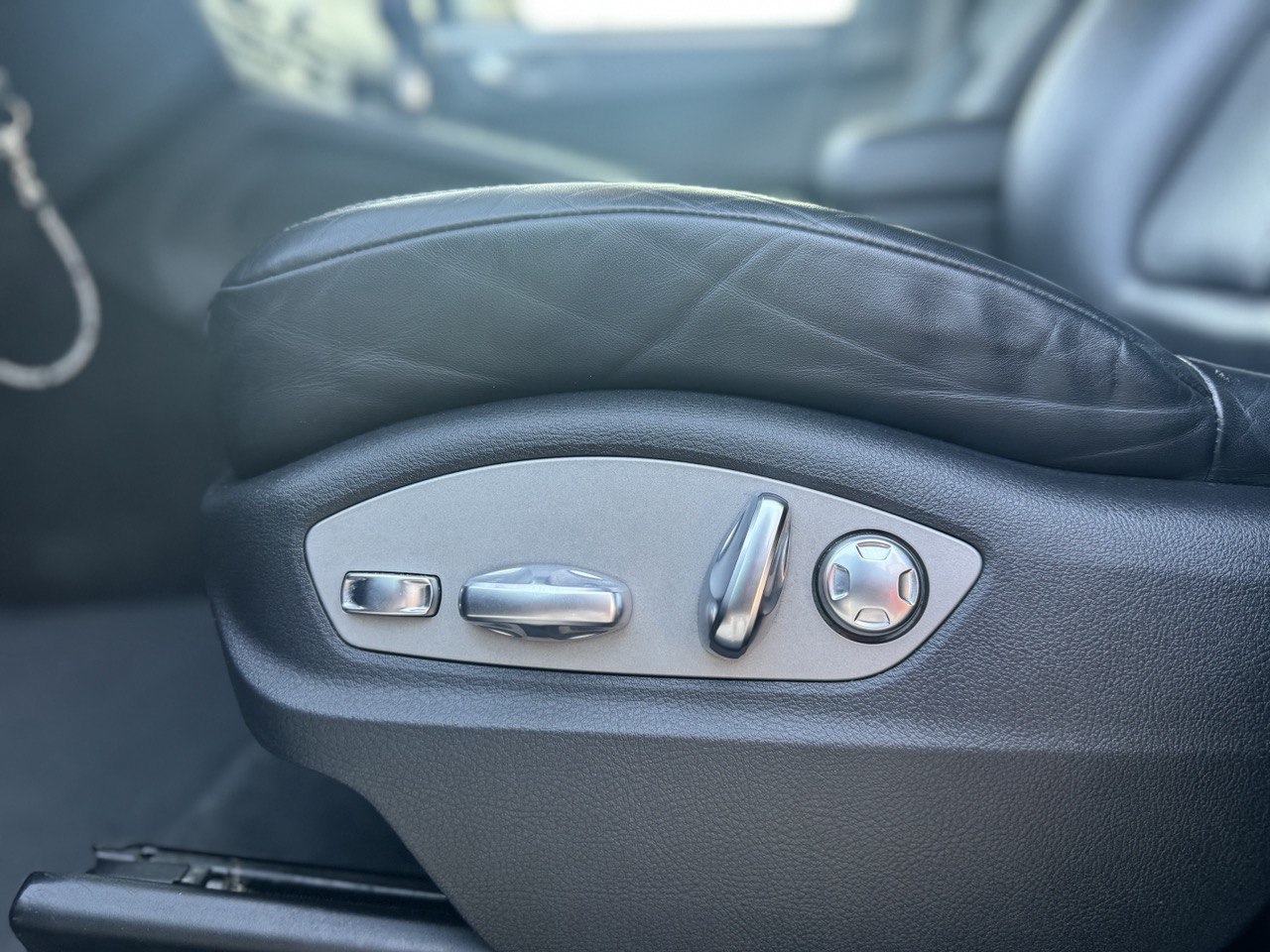 PORSCHE MACAN 2.0 245CV.