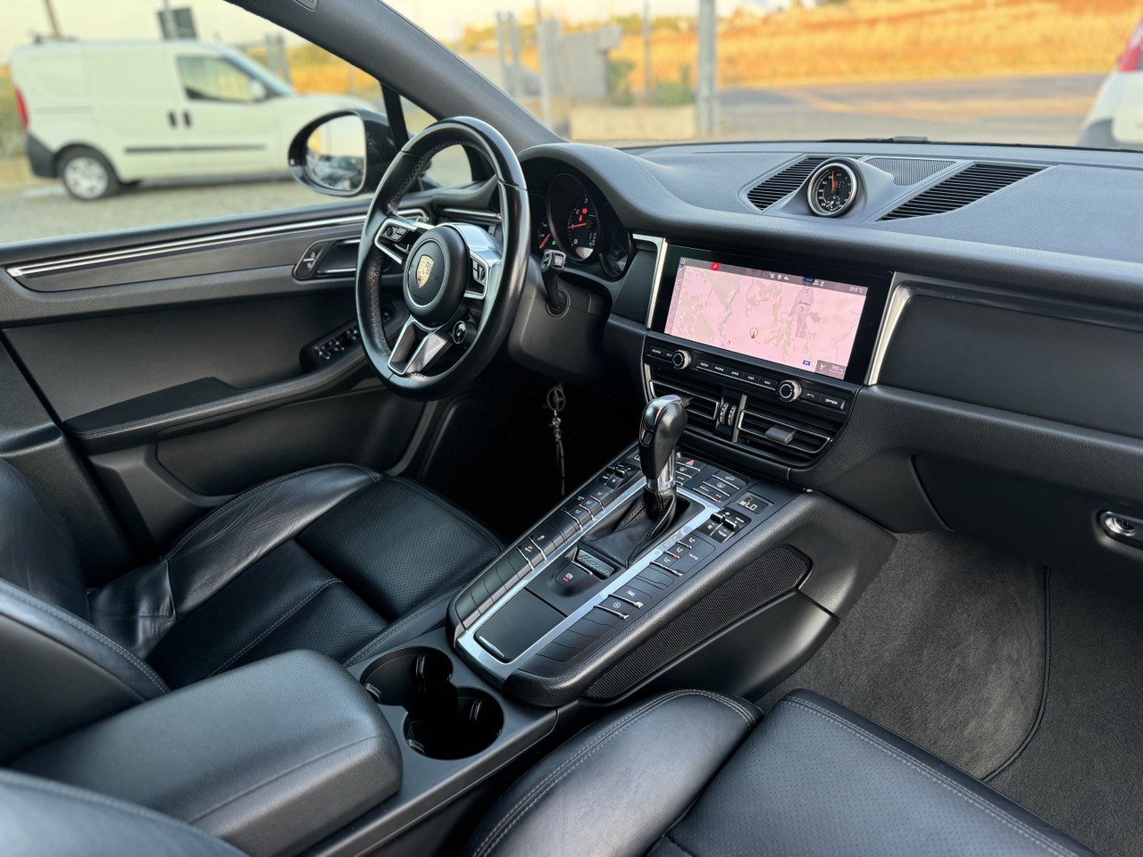 PORSCHE MACAN 2.0 245CV.