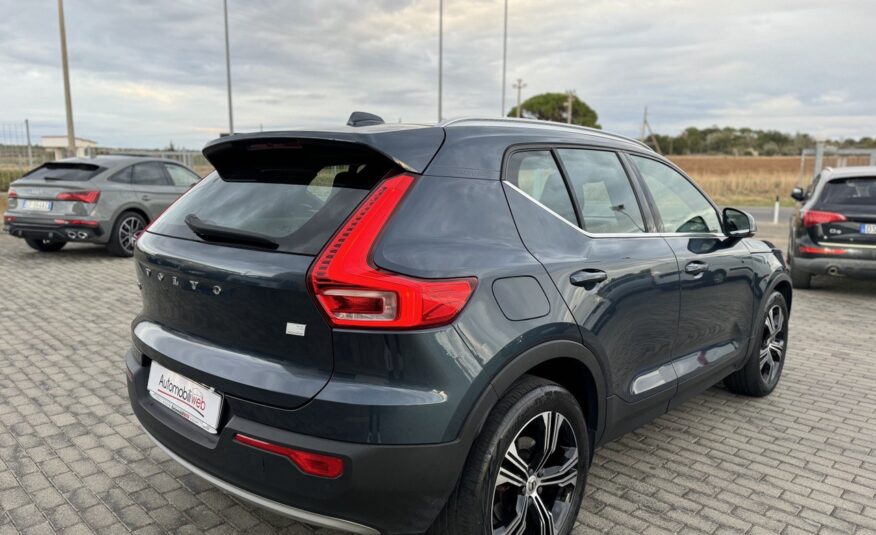 VOLVO XC40 T5 Recharge Plug-in Hybrid Inscription