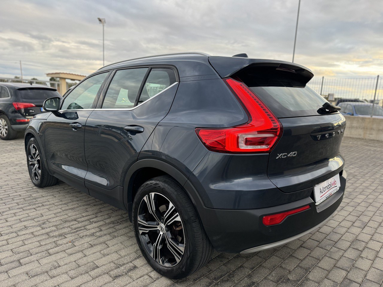 VOLVO XC40 T5 Recharge Plug-in Hybrid Inscription