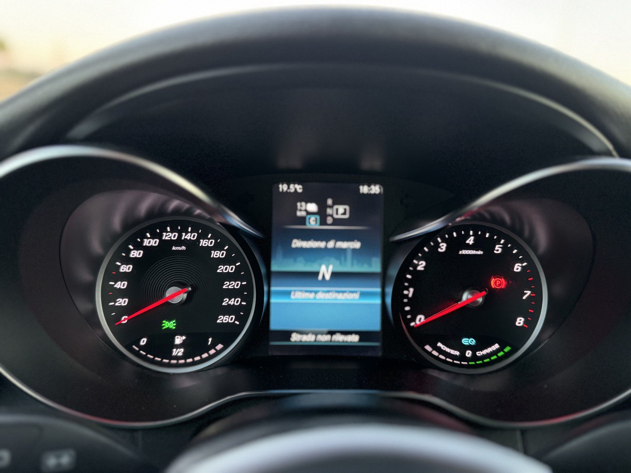 MERCEDES-BENZ GLC 300 4MATIC EQ-POWER SPORT