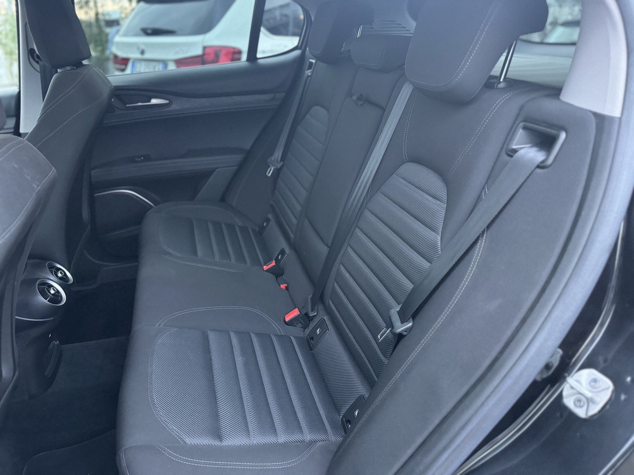 Alfa Romeo Stelvio 2.2 t Sport Tech rwd 160cv auto