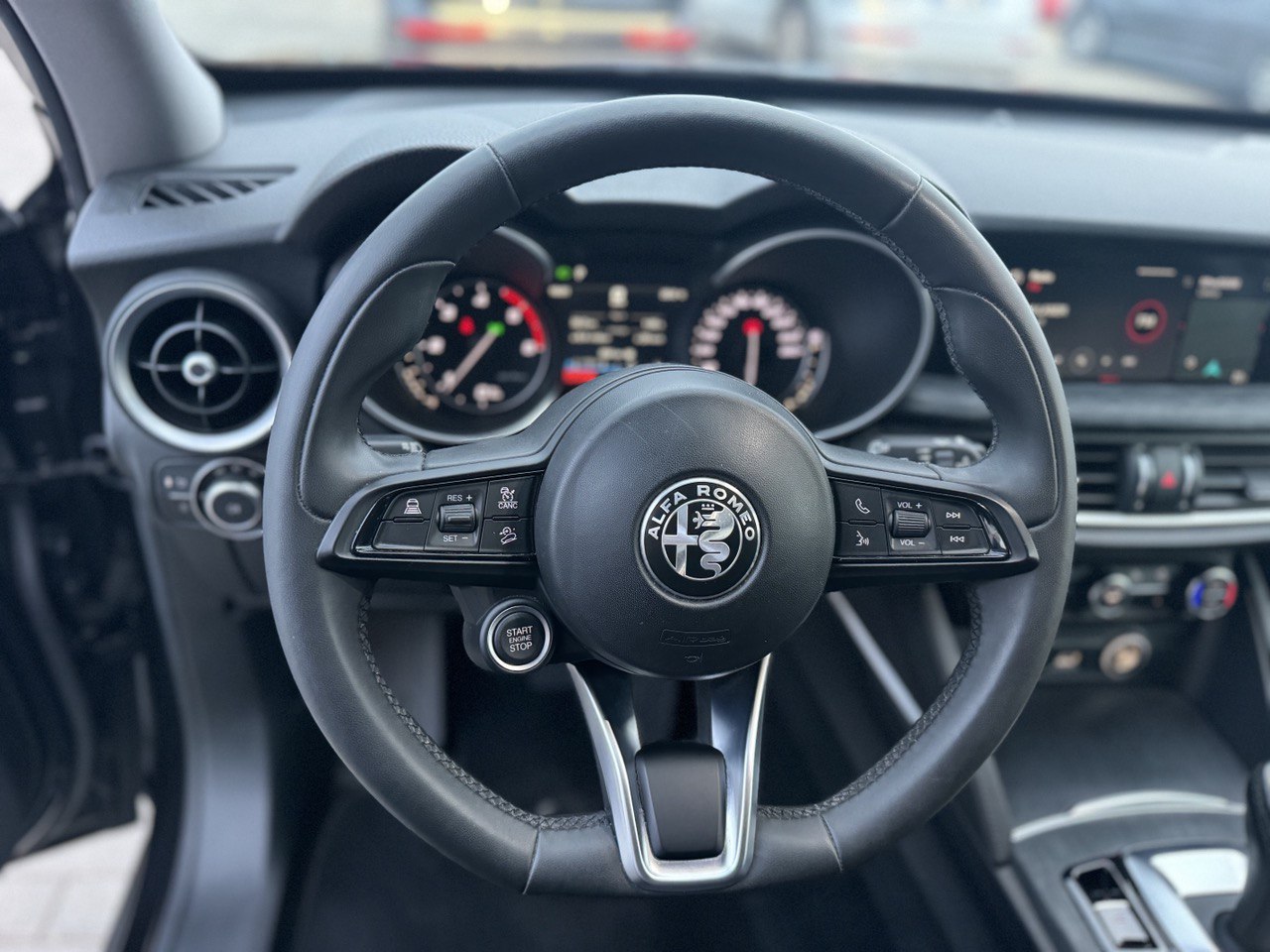 Alfa Romeo Stelvio 2.2 t Sport Tech rwd 160cv auto