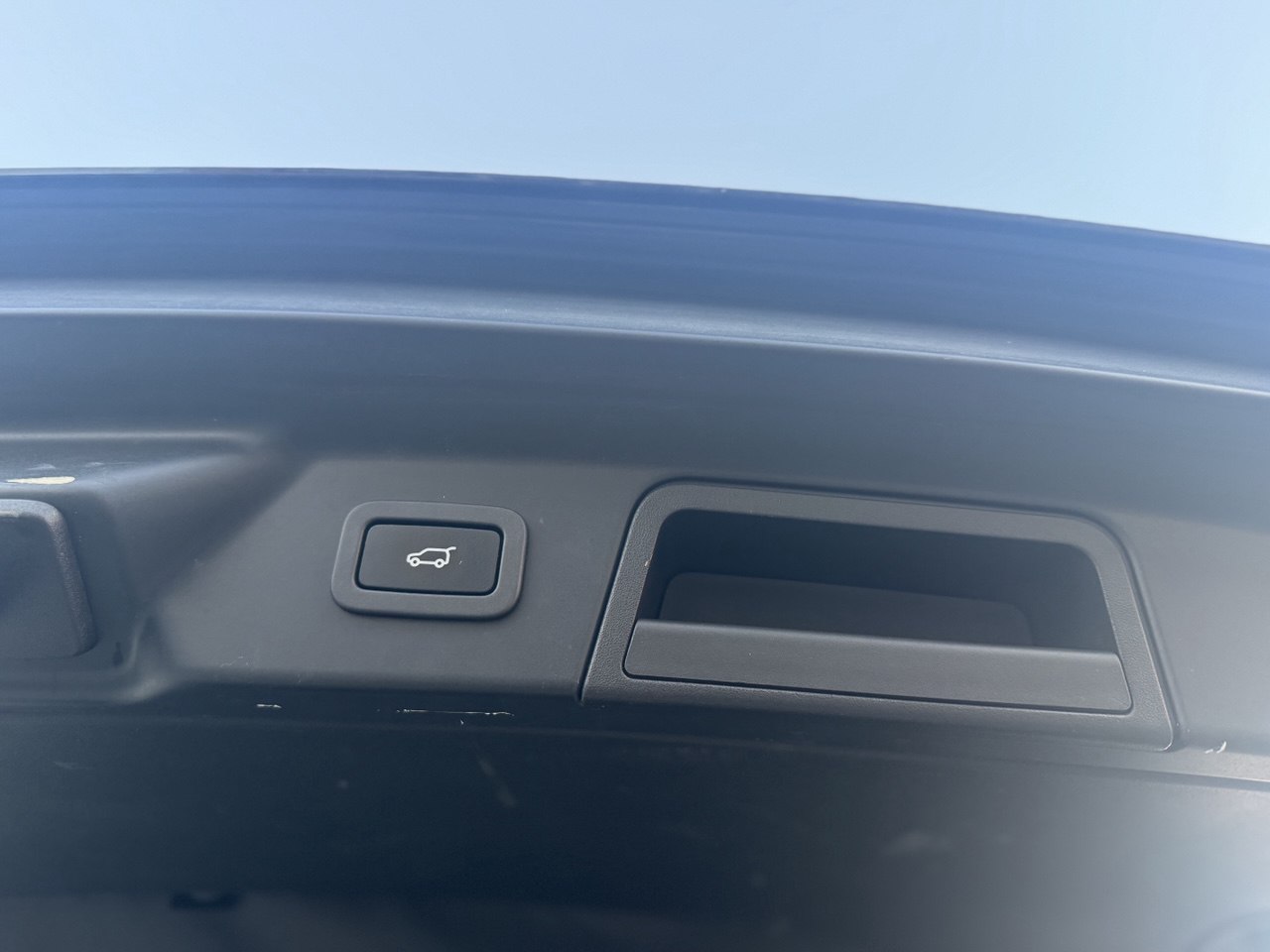 Land Rover Range Rover Velar 2.0D 4AWD 180 CV R-Dynamic S HSE