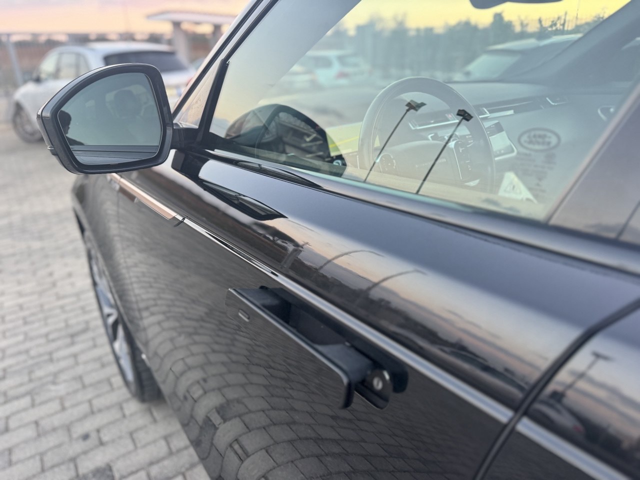 Land Rover Range Rover Velar 2.0D 4AWD 180 CV R-Dynamic S HSE