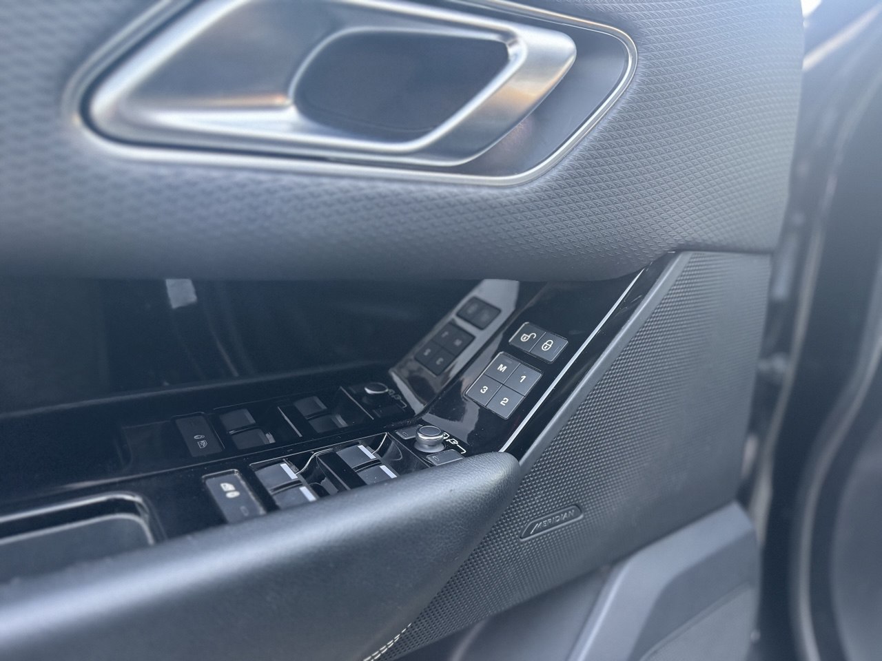 Land Rover Range Rover Velar 2.0D 4AWD 180 CV R-Dynamic S HSE