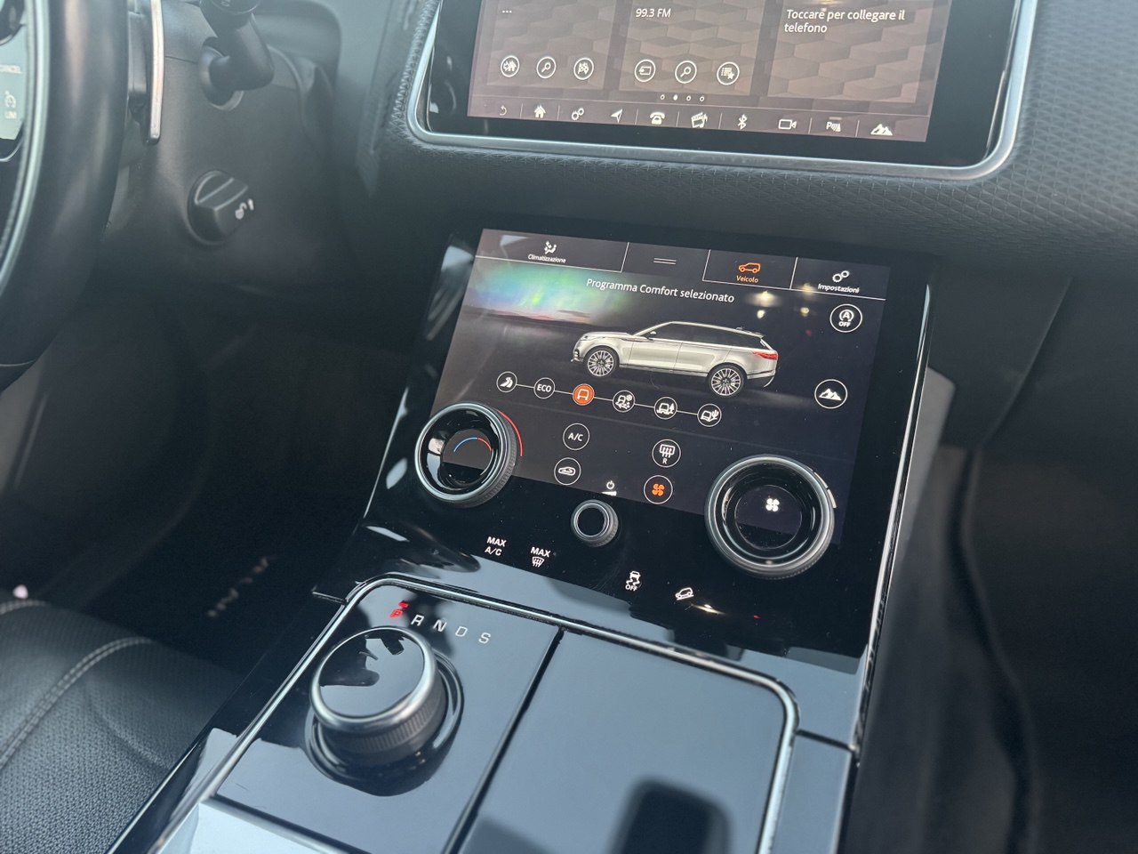 Land Rover Range Rover Velar 2.0D 4AWD 180 CV R-Dynamic S HSE