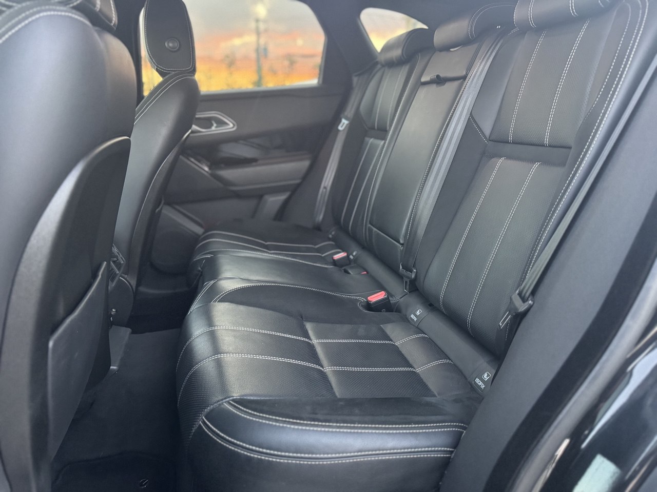 Land Rover Range Rover Velar 2.0D 4AWD 180 CV R-Dynamic S HSE