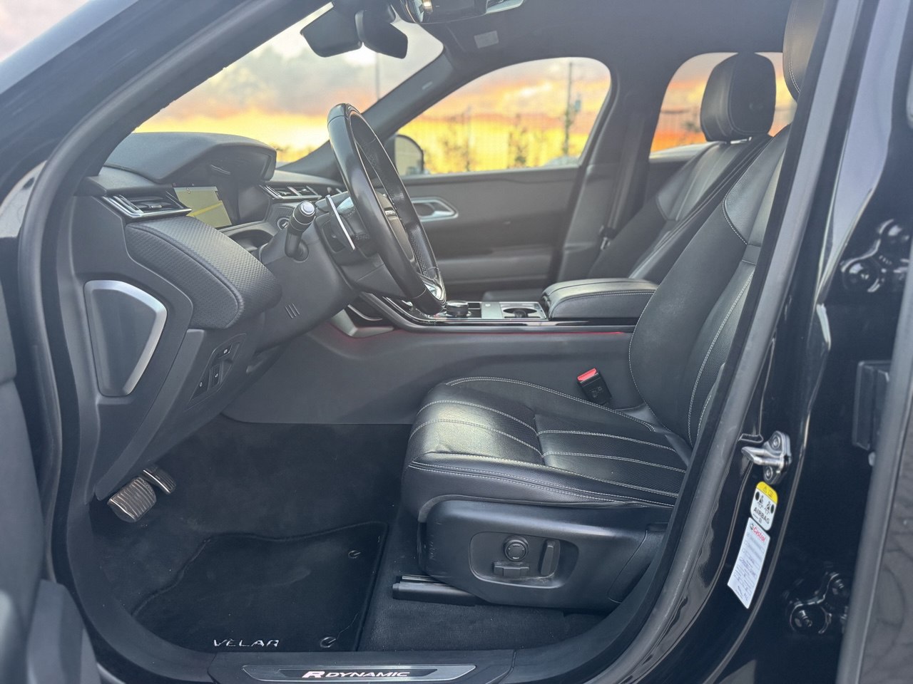 Land Rover Range Rover Velar 2.0D 4AWD 180 CV R-Dynamic S HSE