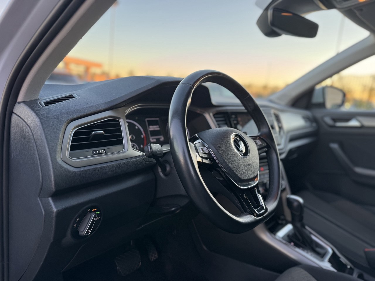 VOLKSWAGEN T-ROC 2.0 TDI 150CV. DSG