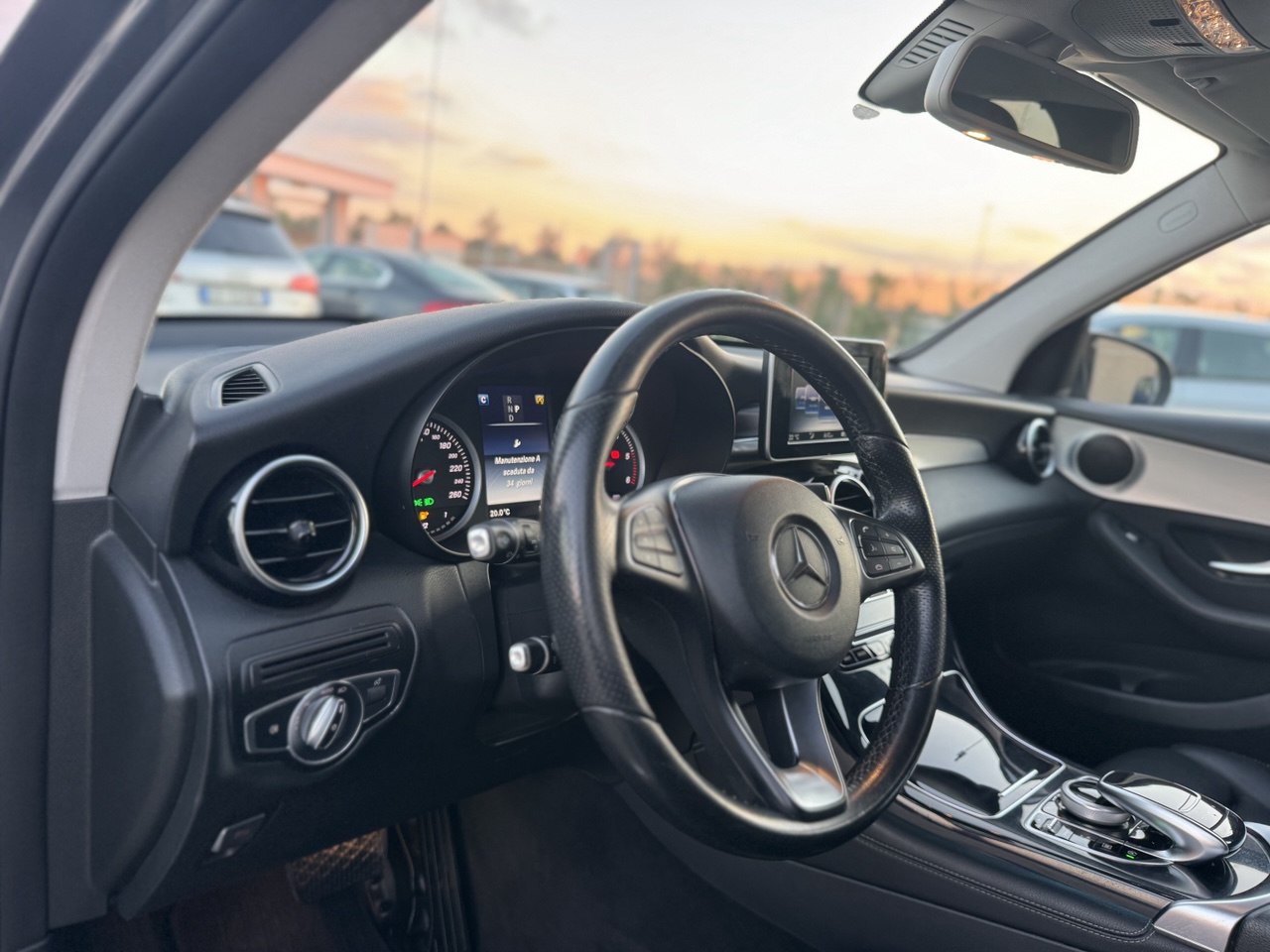 MERCEDES-BENZ GLC 220d 4Matic