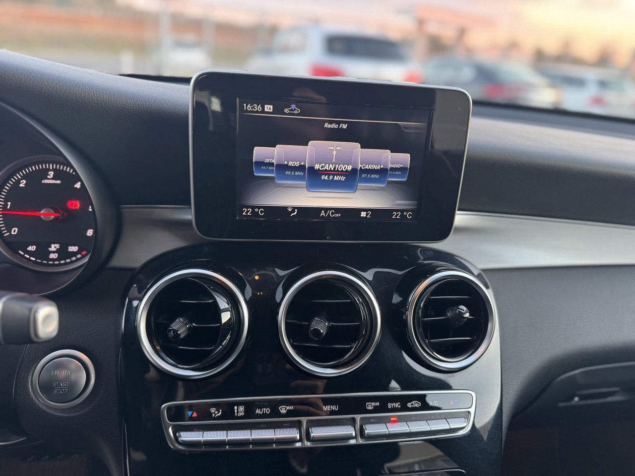 MERCEDES-BENZ GLC 220d 4Matic