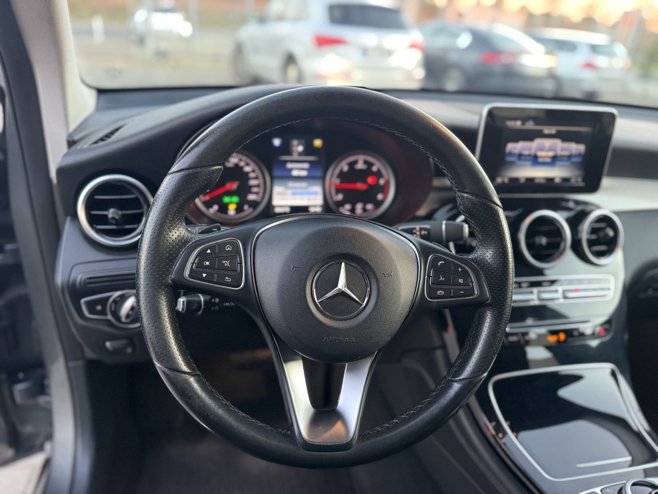 MERCEDES-BENZ GLC 220d 4Matic