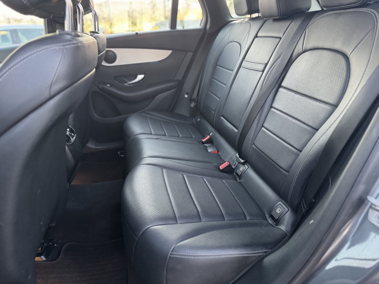 MERCEDES-BENZ GLC 220d 4Matic