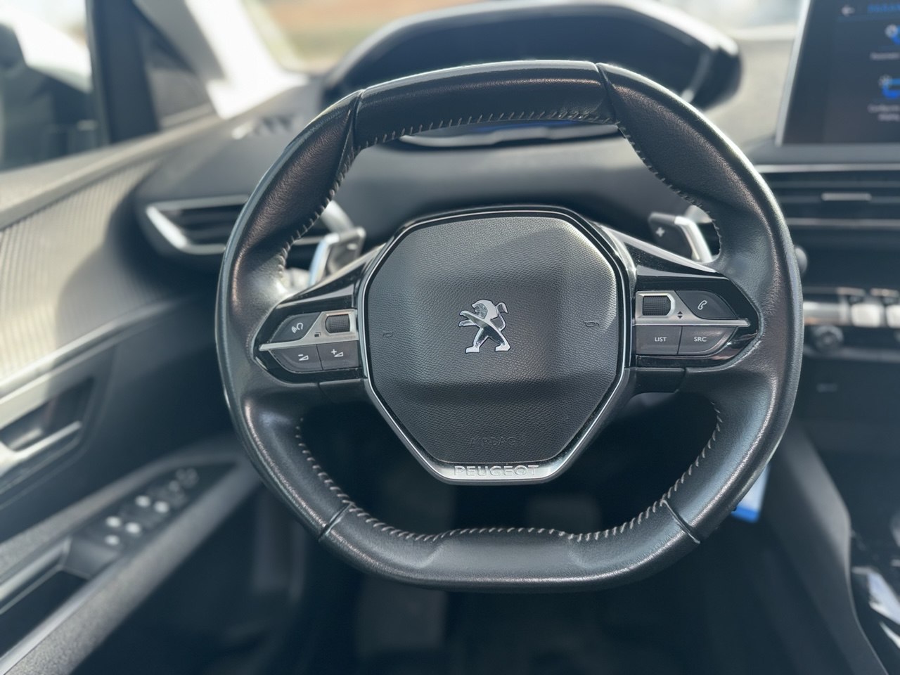 PEUGEOT 3008 BLUEHDI 130 EAT8