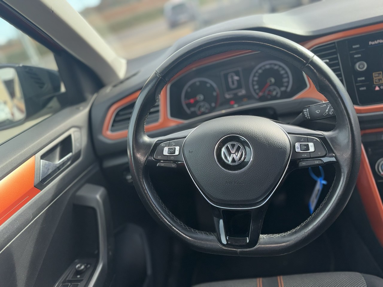 VOLKSWAGEN T-ROC 1.6 TDI SCR STYLE