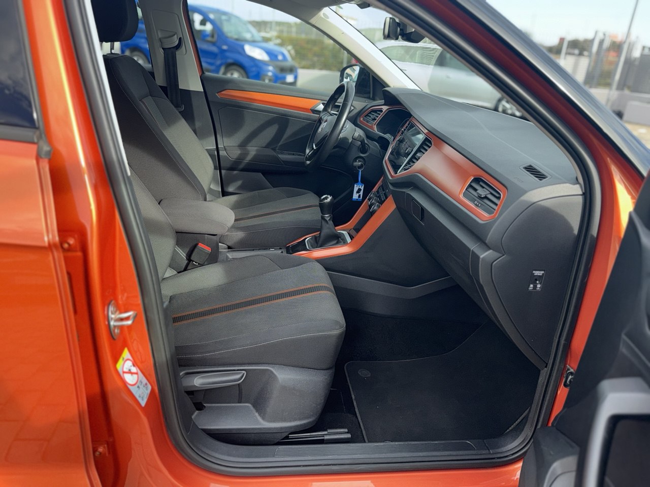 VOLKSWAGEN T-ROC 1.6 TDI SCR STYLE