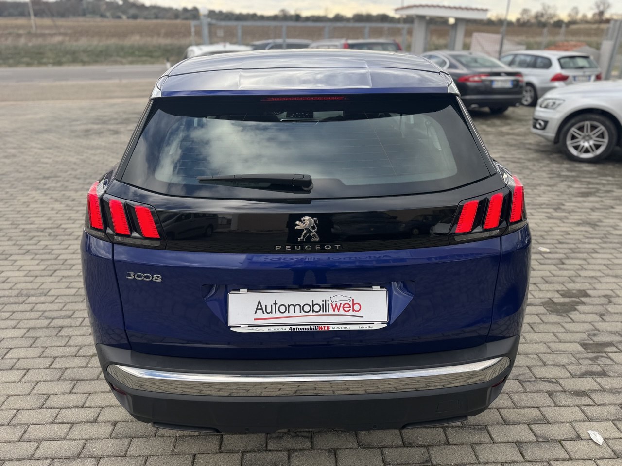 PEUGEOT 3008 BLUEHDI 130 EAT8 SeS
