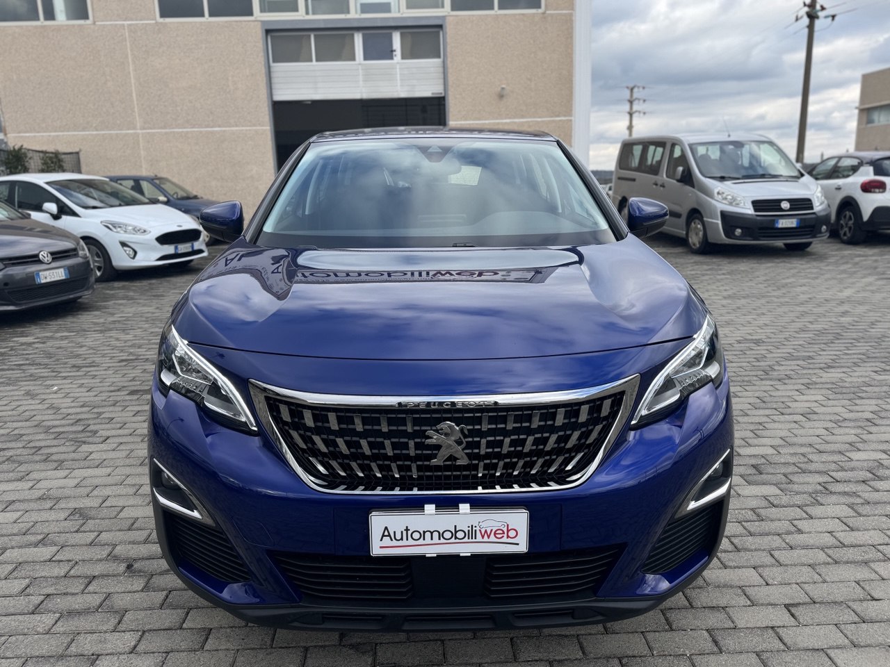 PEUGEOT 3008 BLUEHDI 130 EAT8 SeS