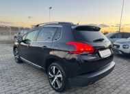 PEUGEOT 2008 BlueHDi 120 Allure
