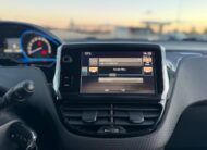 PEUGEOT 2008 BlueHDi 120 Allure