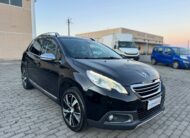 PEUGEOT 2008 BlueHDi 120 Allure