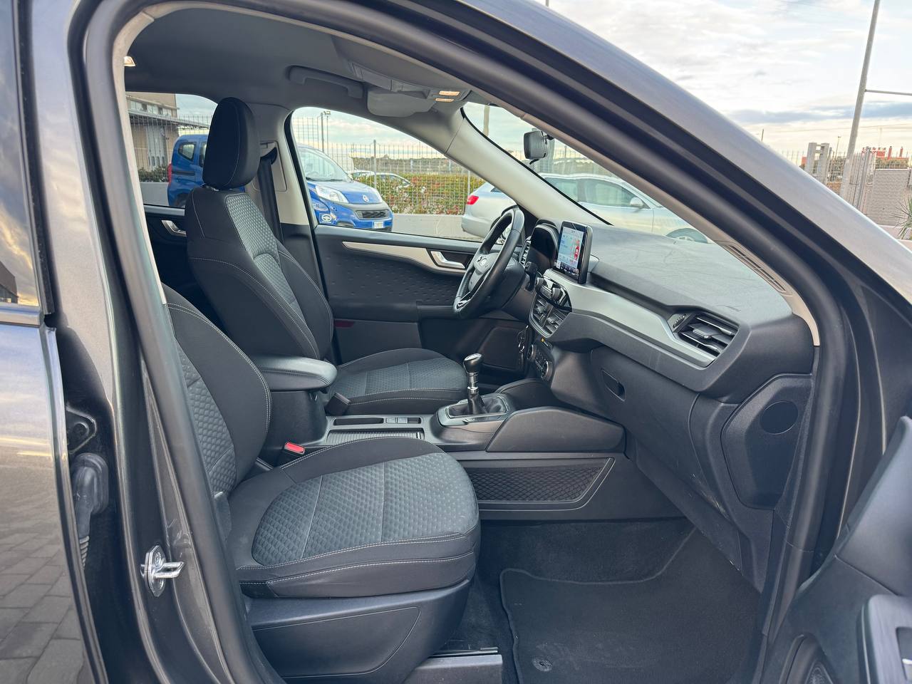 FORD KUGA 1.5 120CV. ECOBLUE