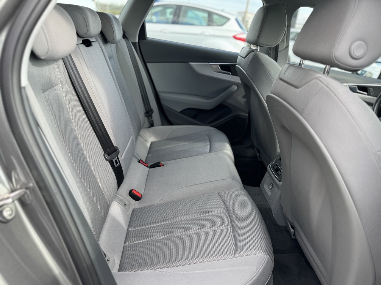 AUDI A4 30TDI mhev STATION WAGON S-TRON