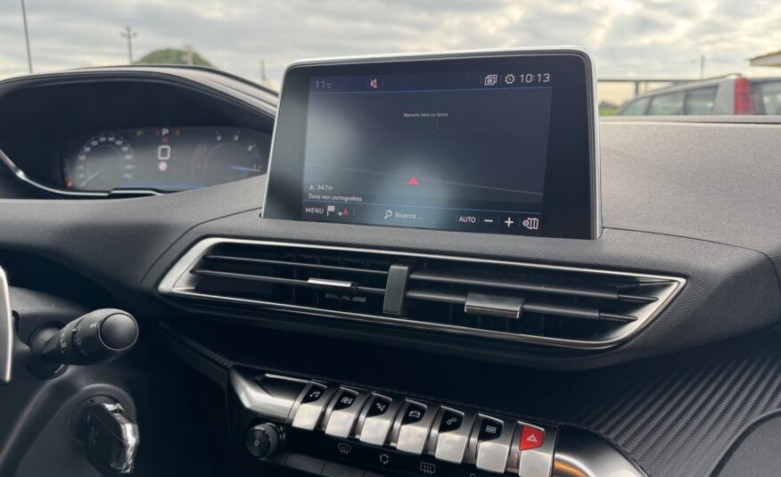 PEUGEOT 3008 BLUEHDI 130